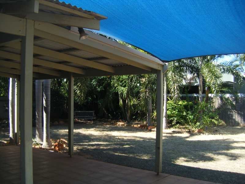 8 Aarons Drive CABLE BEACH 2