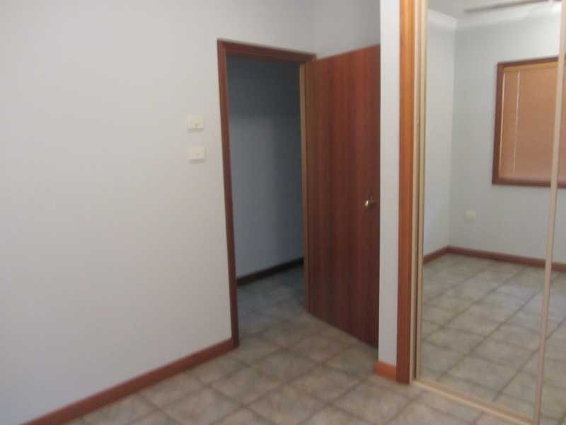 8 Aarons Drive CABLE BEACH 13