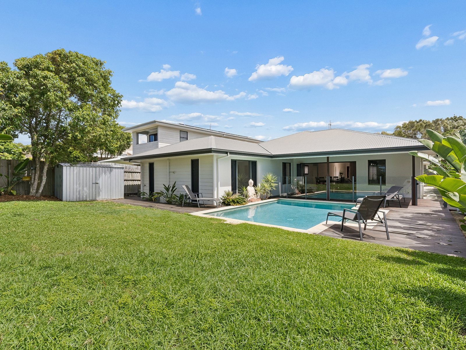 8 Acolus Court CASUARINA 1