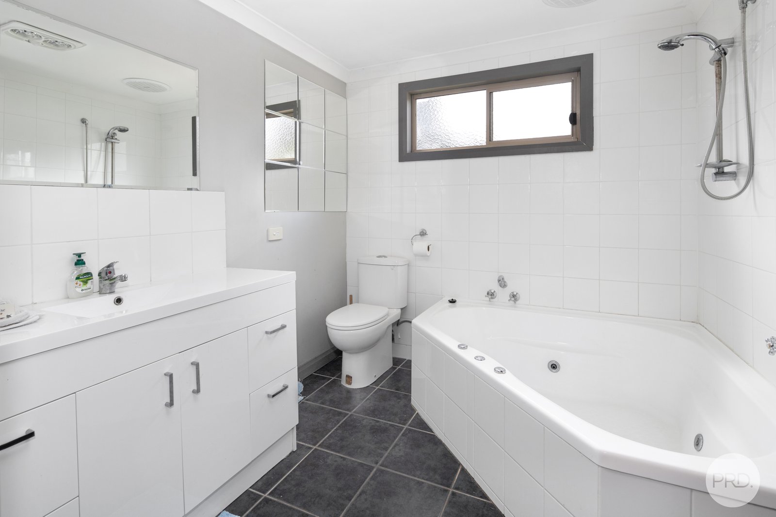 8 Adair Street LINTON 7