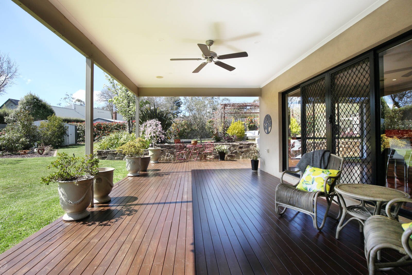 Real Estate and Property in 8 Adam Close, Woodend, VIC