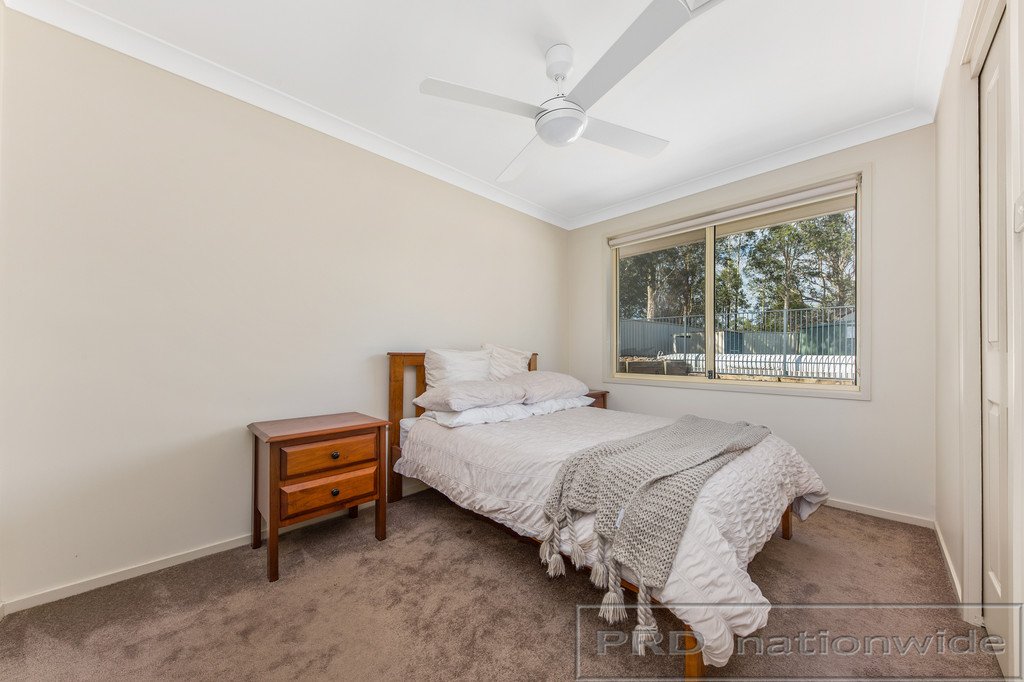 8 Adelong Close RUTHERFORD 14