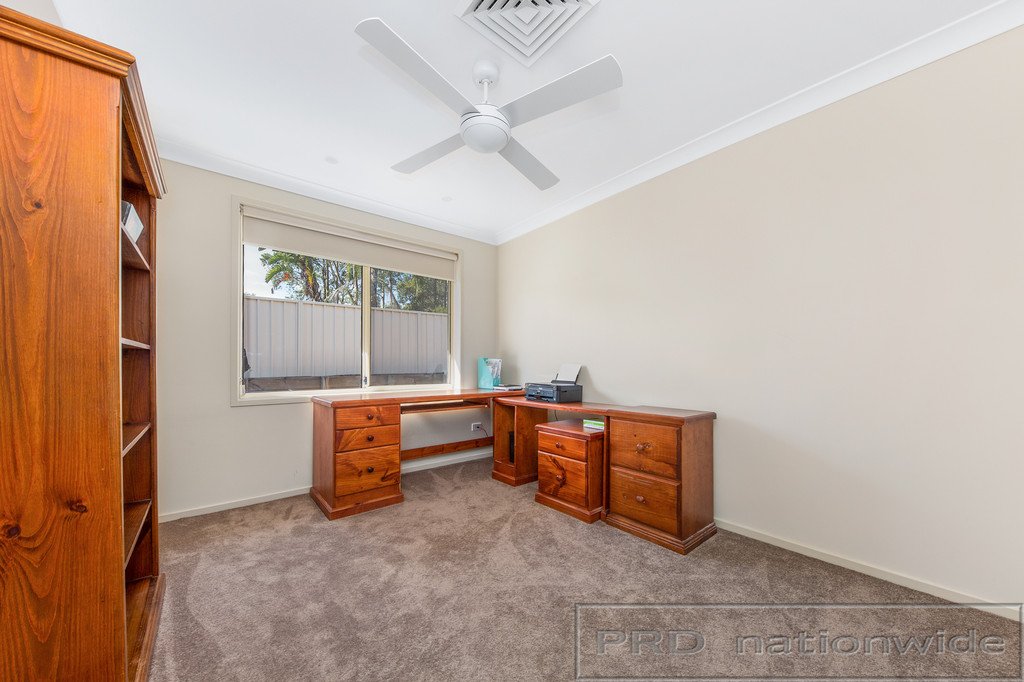 8 Adelong Close RUTHERFORD 15