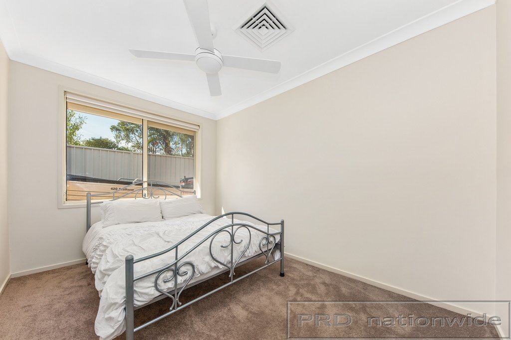 8 Adelong Close RUTHERFORD 16