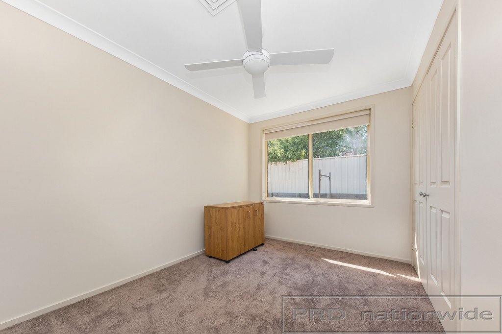 8 Adelong Close RUTHERFORD 17