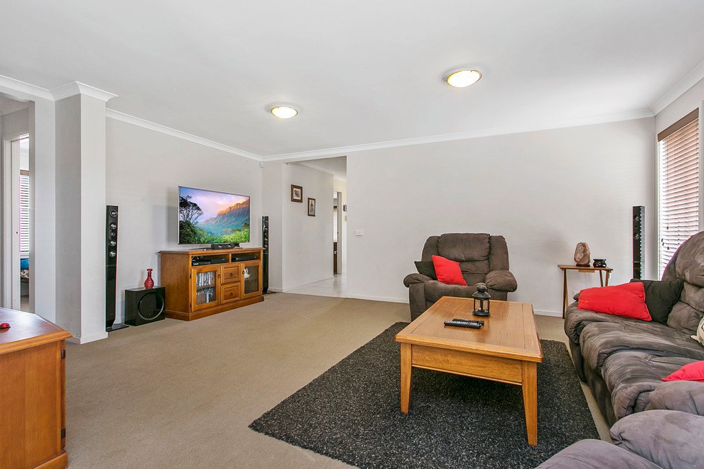 8 Alana Court MARONG 3