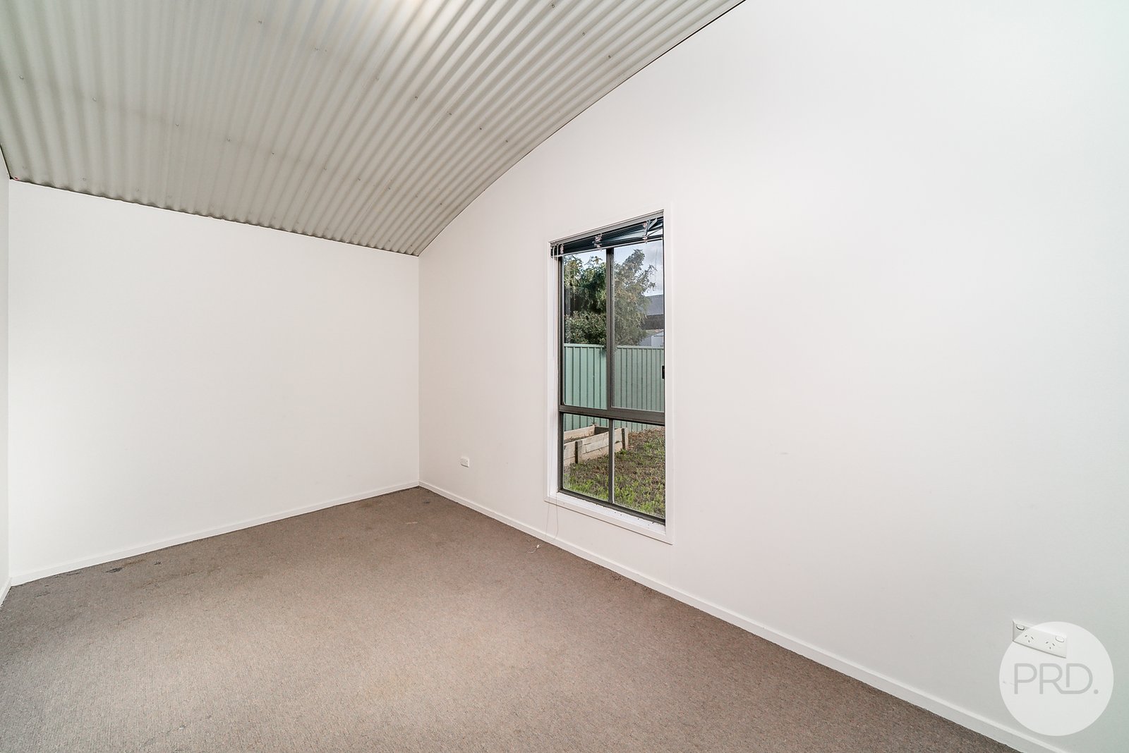 8 Albert Street WAGGA WAGGA 7