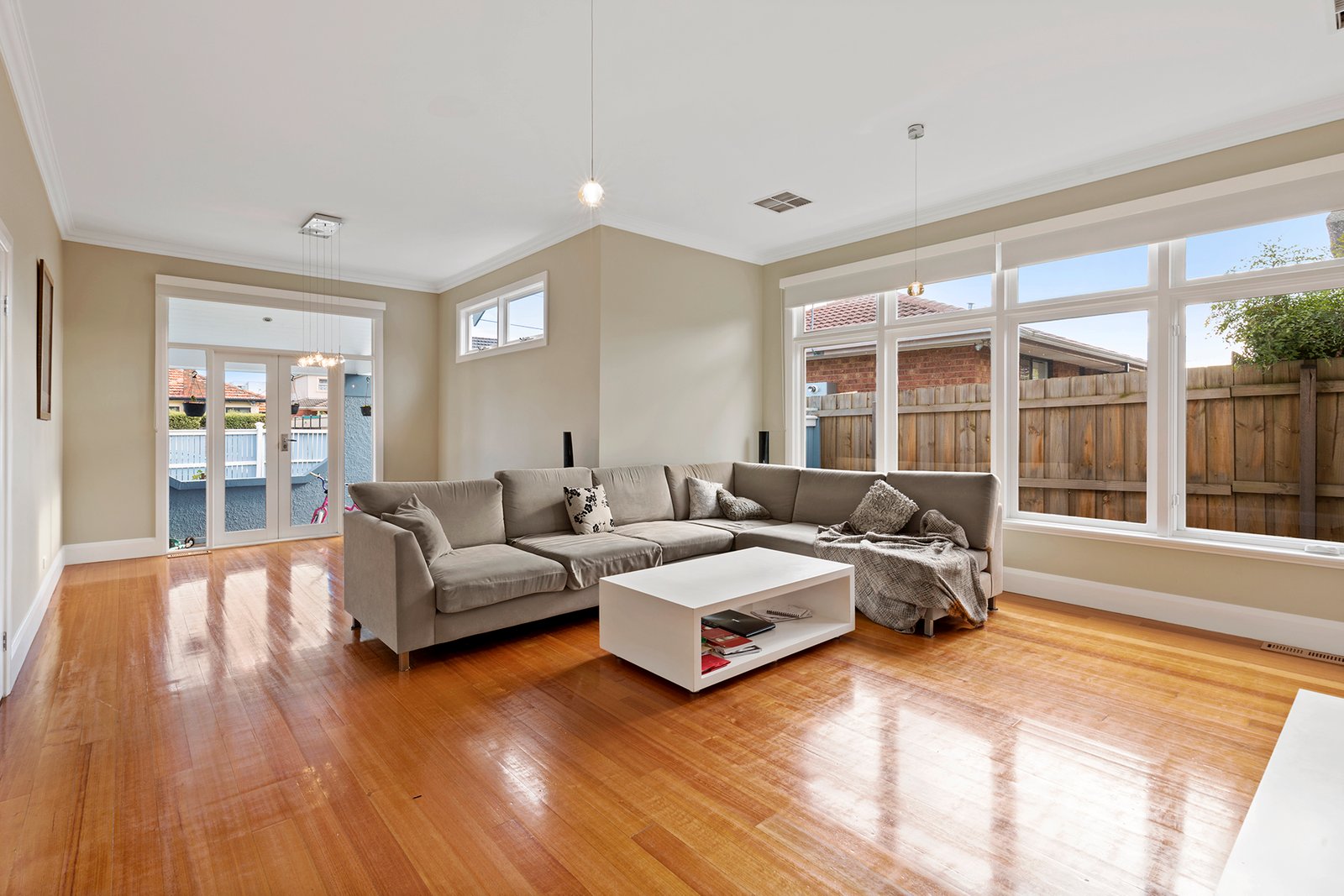 Gallery: 8 Alison Street