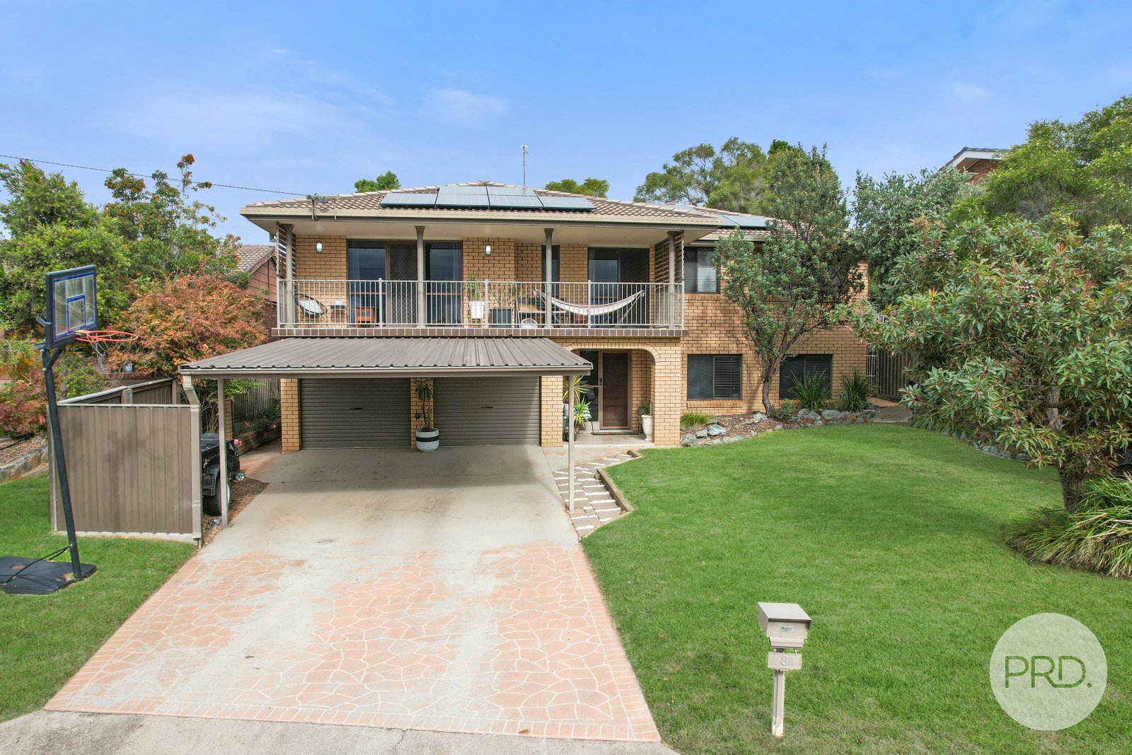 8 Amaroo Road TAMWORTH 1