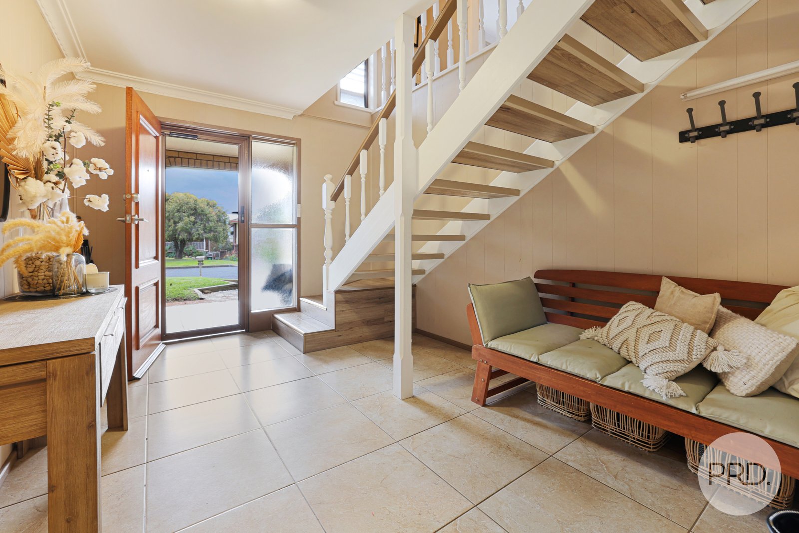 8 Amaroo Road TAMWORTH 10