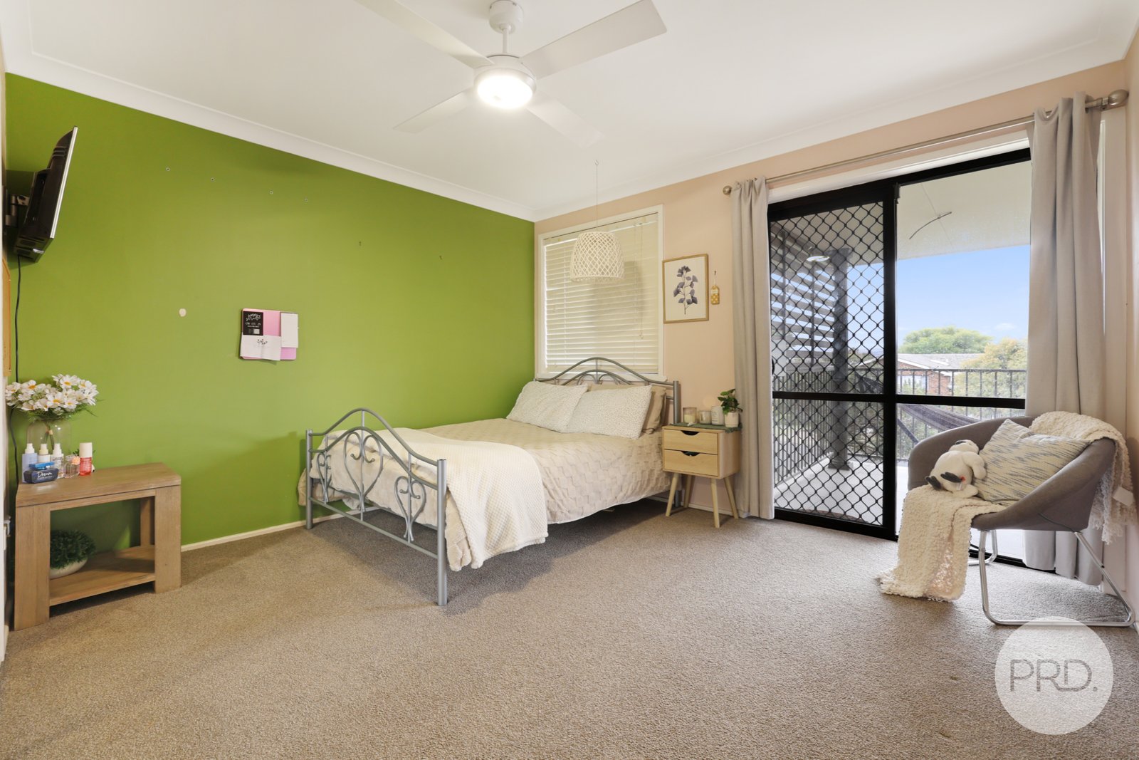 8 Amaroo Road TAMWORTH 14