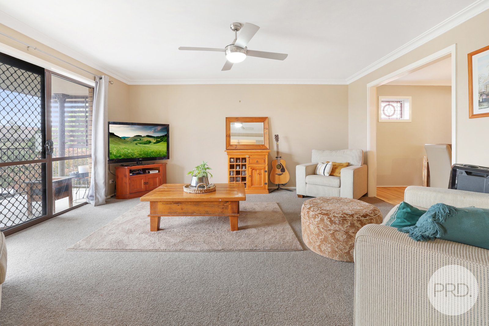 8 Amaroo Road TAMWORTH 18