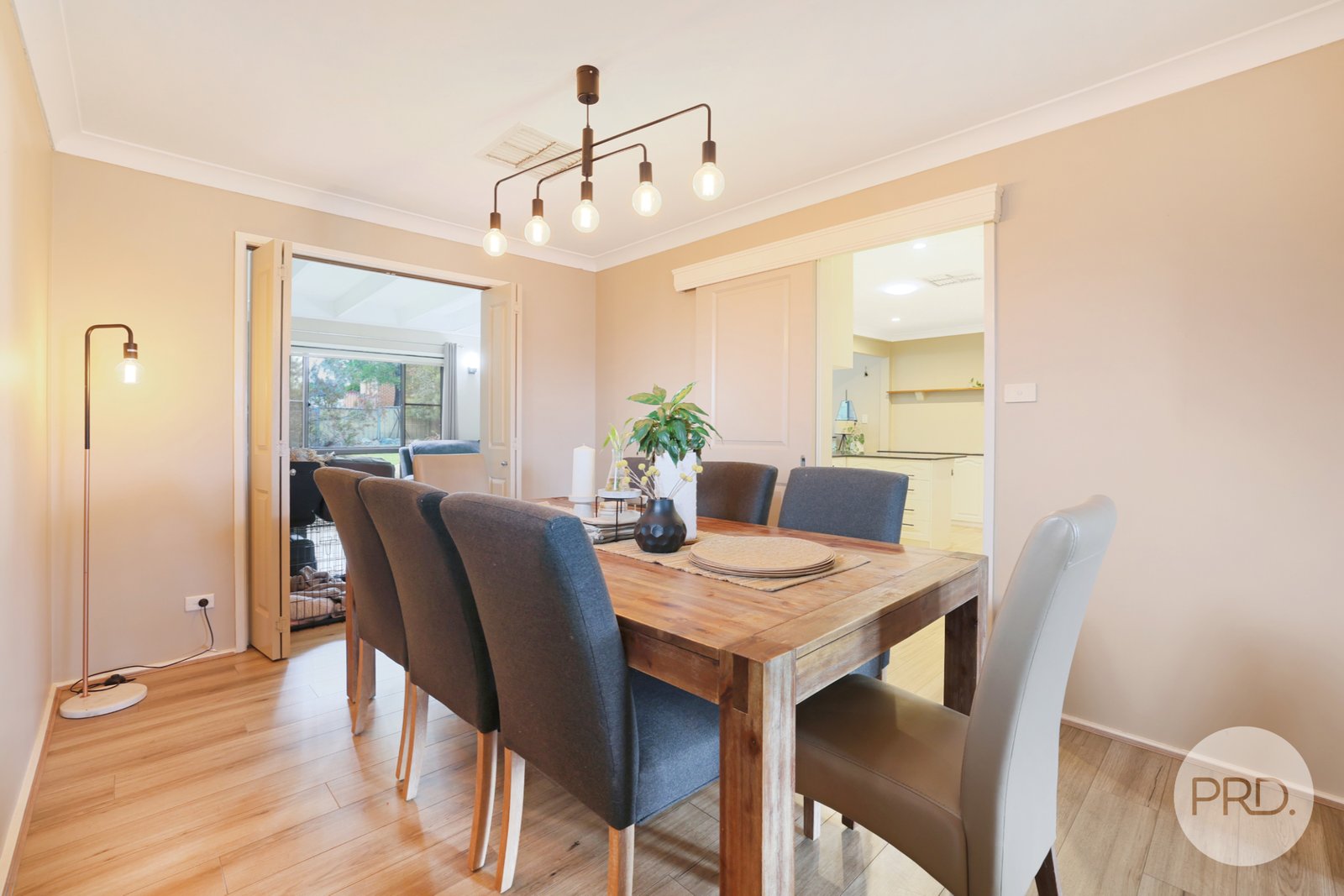 8 Amaroo Road TAMWORTH 20