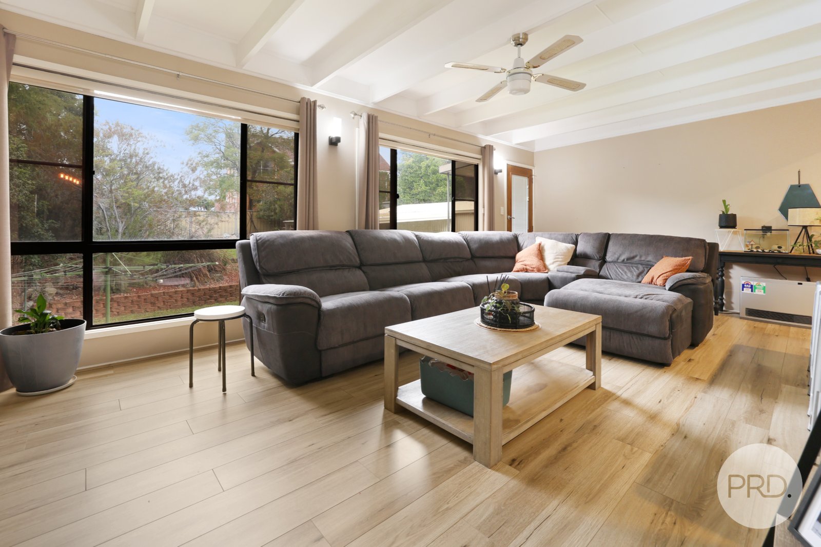 8 Amaroo Road TAMWORTH 23