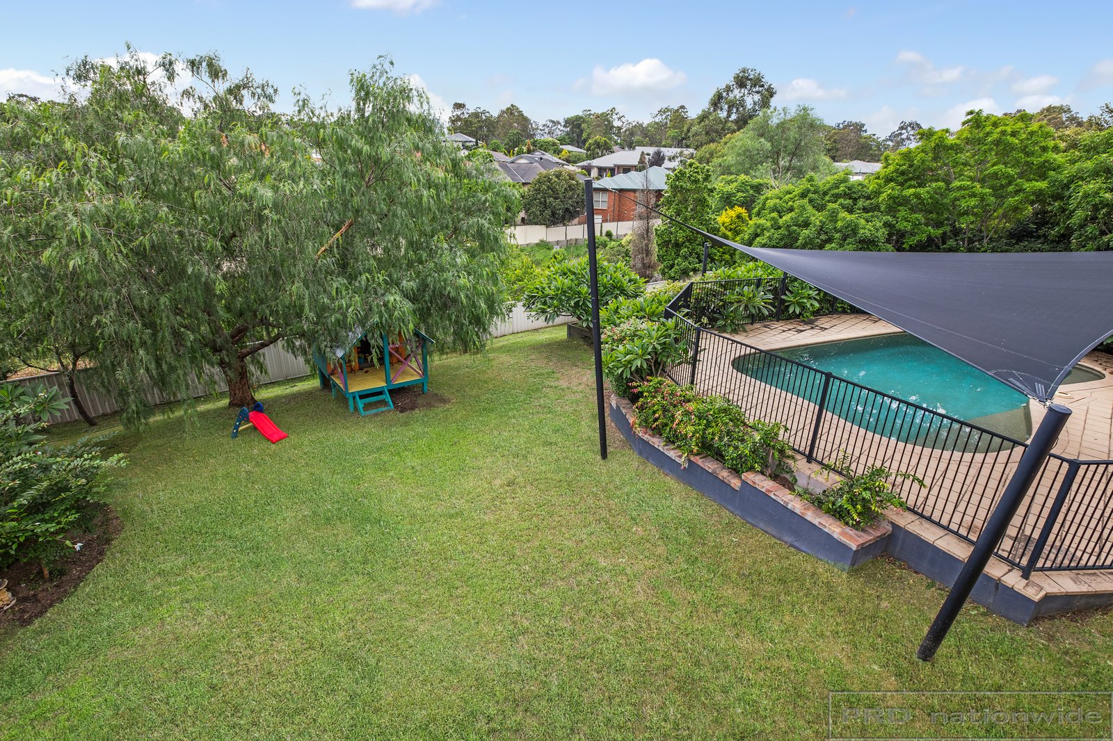 8 Amber Grove BOLWARRA HEIGHTS 2