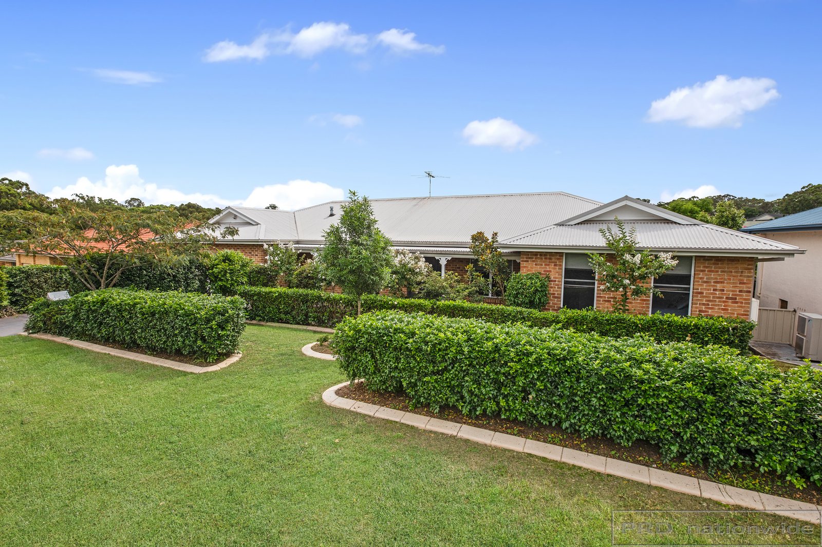 8 Amber Grove BOLWARRA HEIGHTS 28