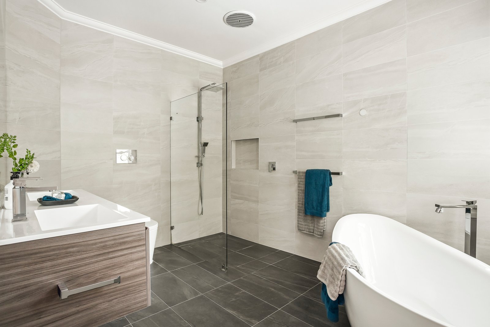 8 Amy Street, Camberwell, 3124