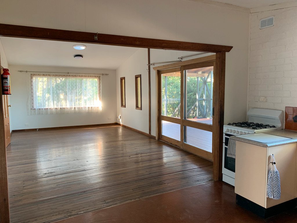 8 Andren Close BONVILLE 9