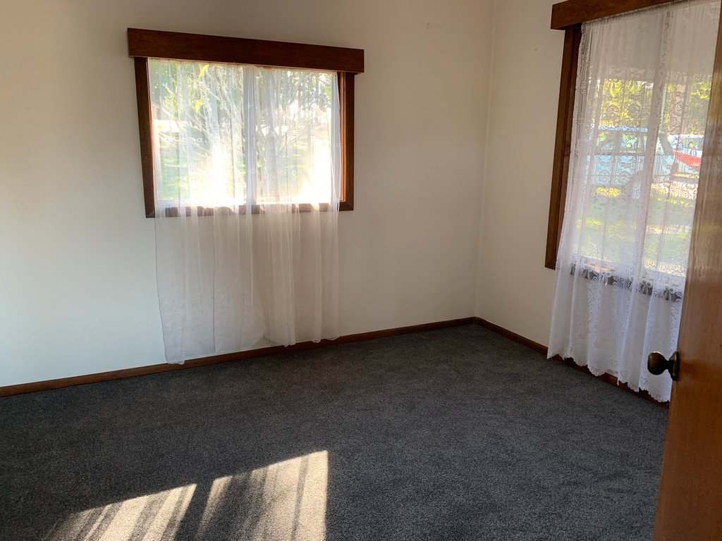 8 Andren Close BONVILLE 11