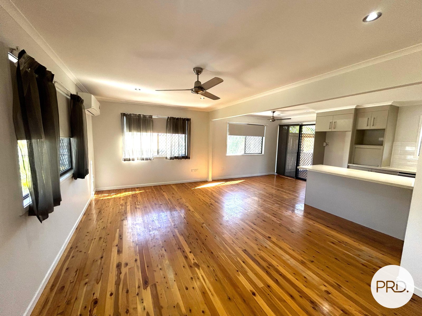 8 Andrew Court BOYNE ISLAND 4