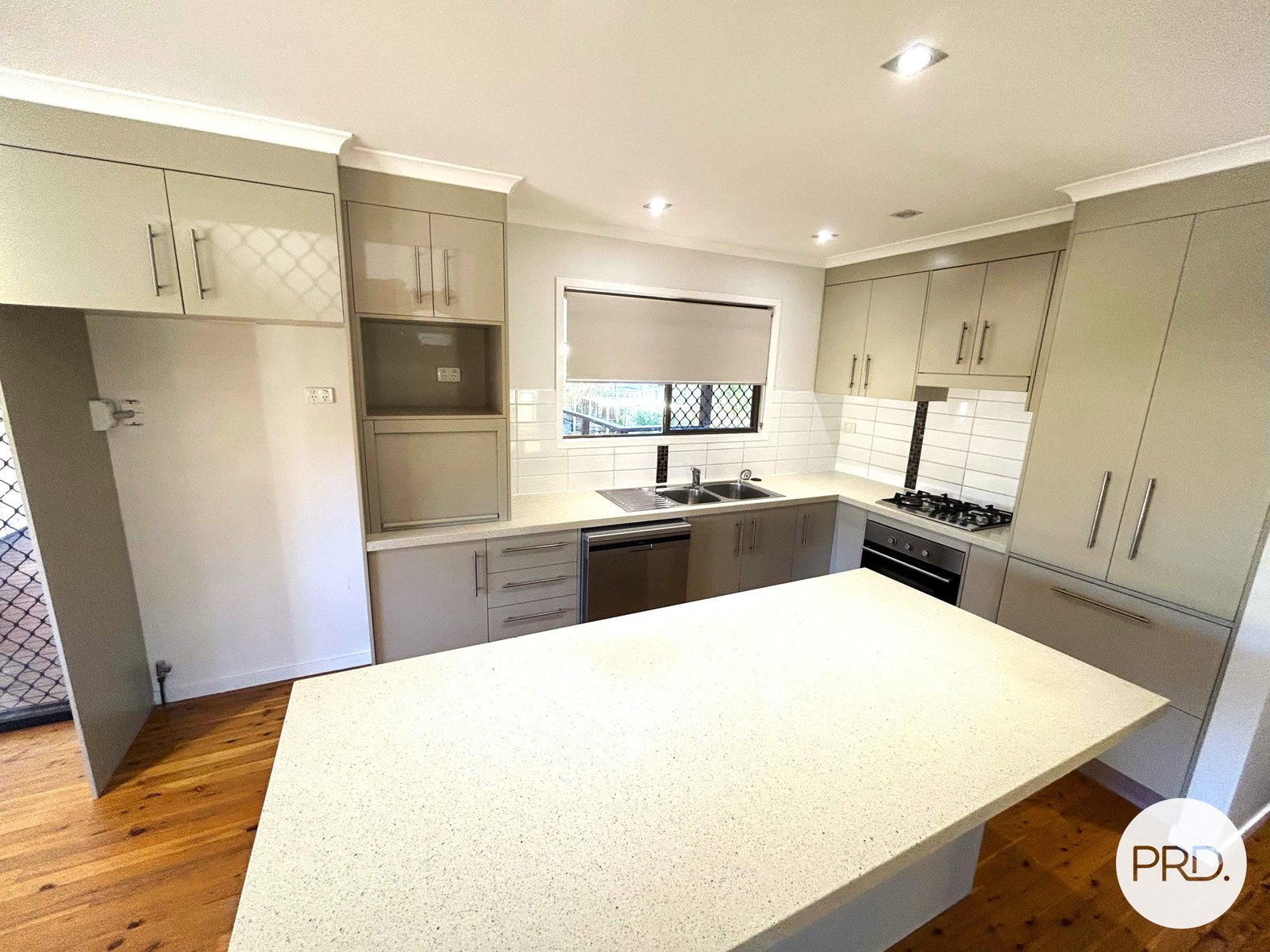 8 Andrew Court BOYNE ISLAND 6