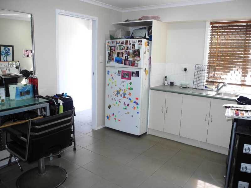 8 Andrew Court BOYNE ISLAND 15