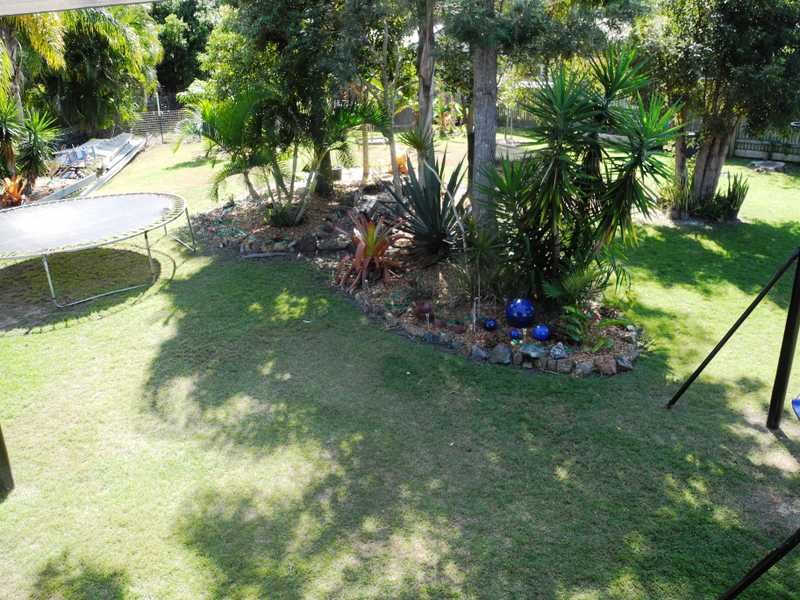 8 Andrew Court BOYNE ISLAND 16