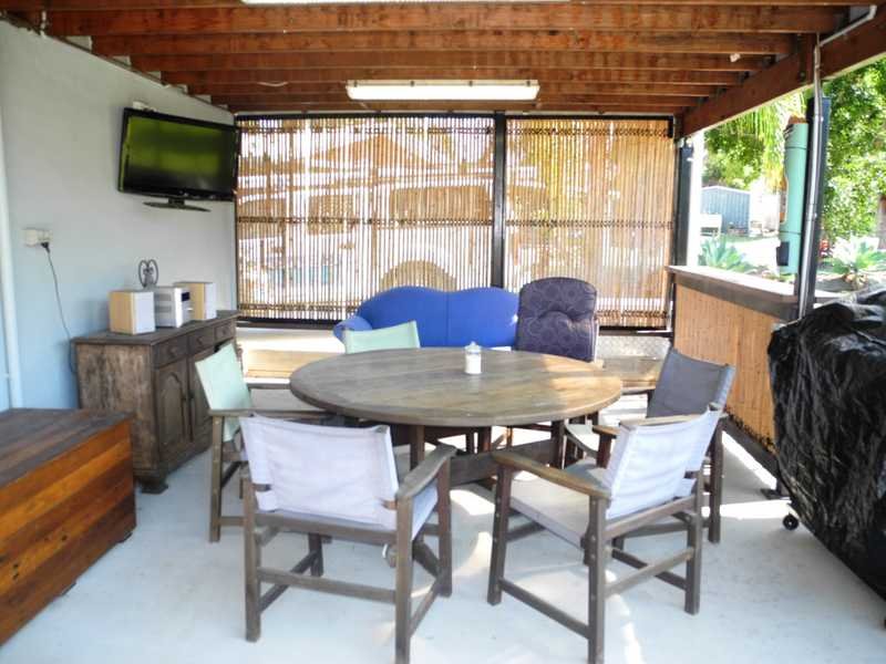 8 Andrew Court BOYNE ISLAND 19