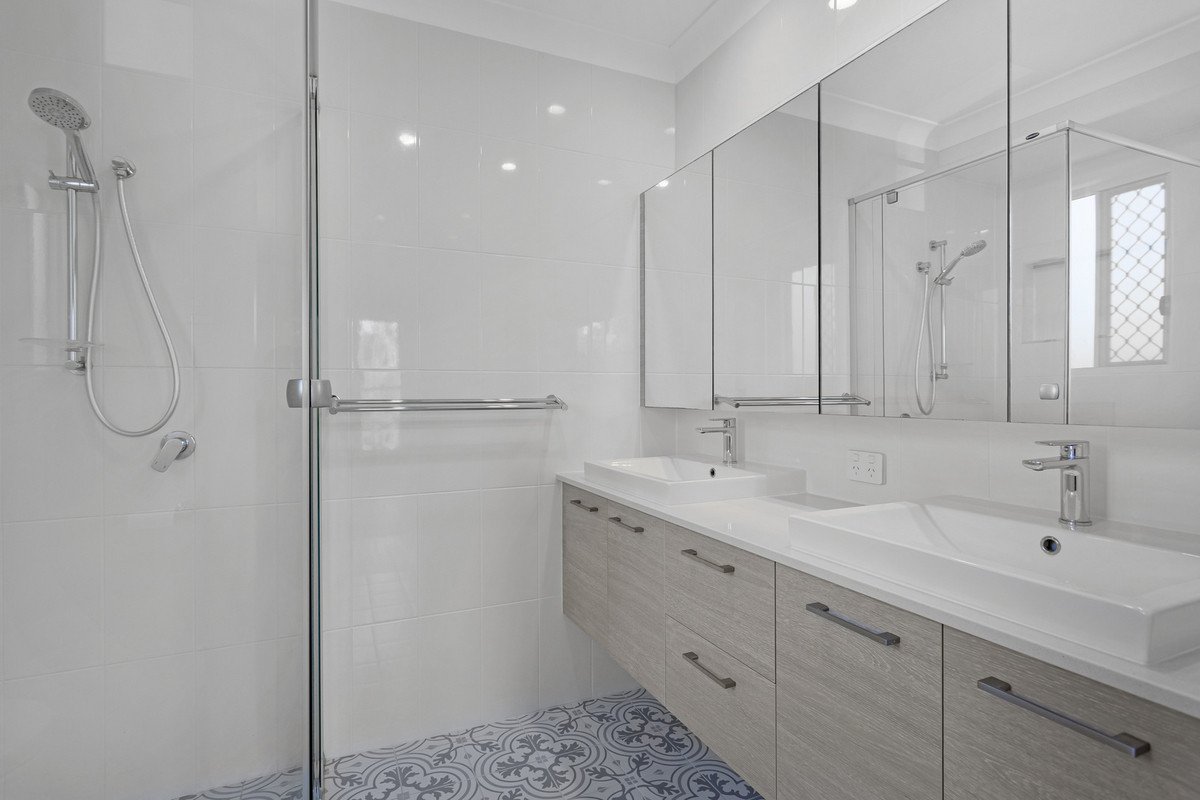 8 Andromeda Parade Robina 9