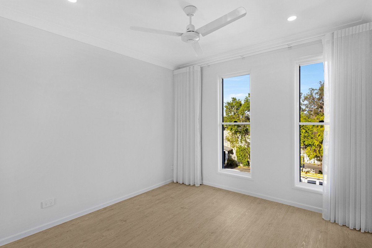 8 Andromeda Parade Robina 13