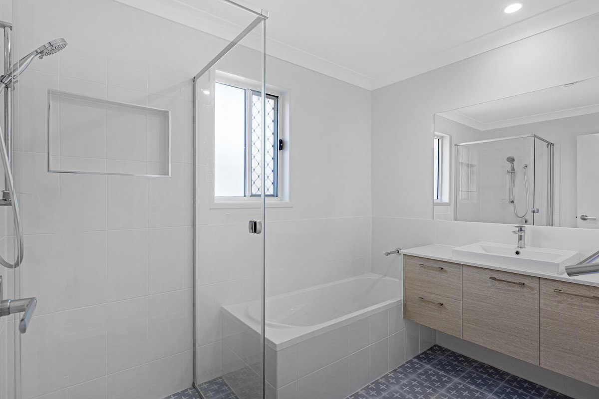 8 Andromeda Parade Robina 14