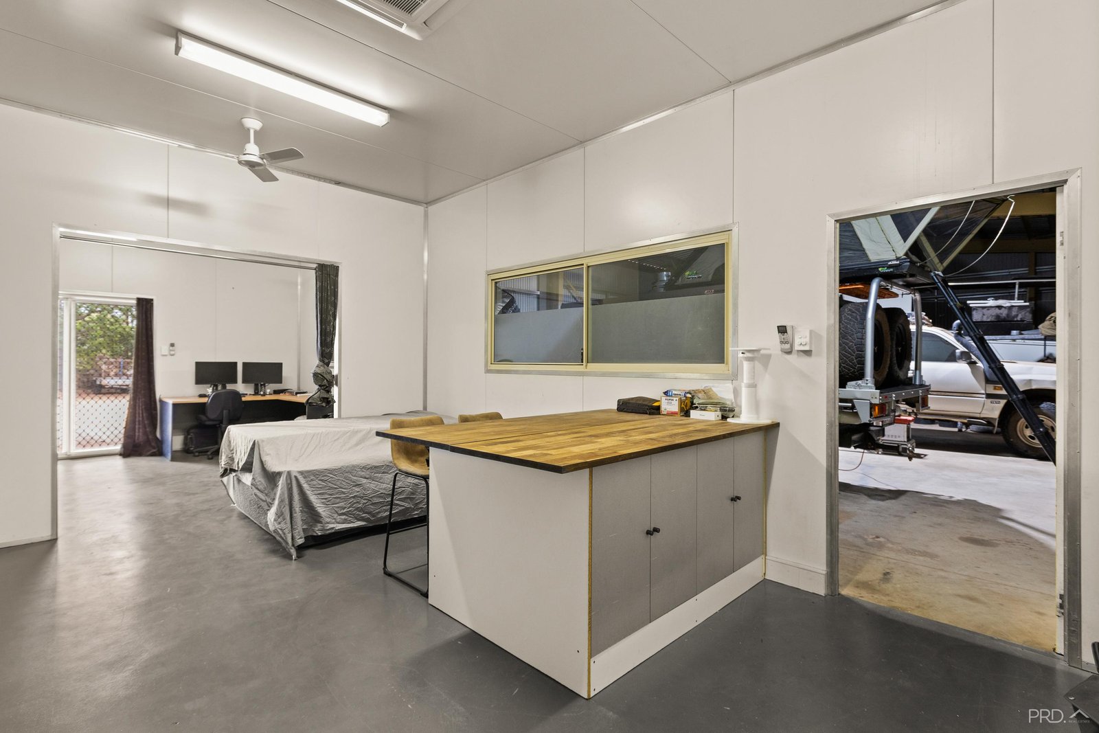 8 Antheous Way BILINGURR 26