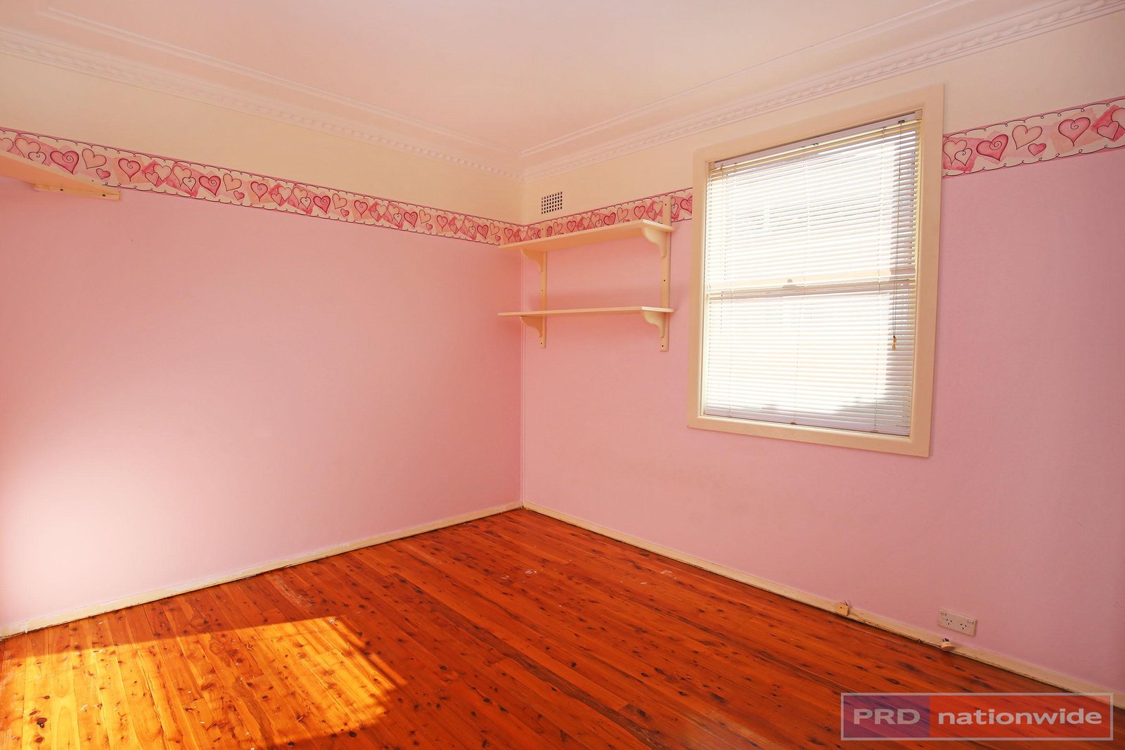 8 Apex Avenue PICNIC POINT 4