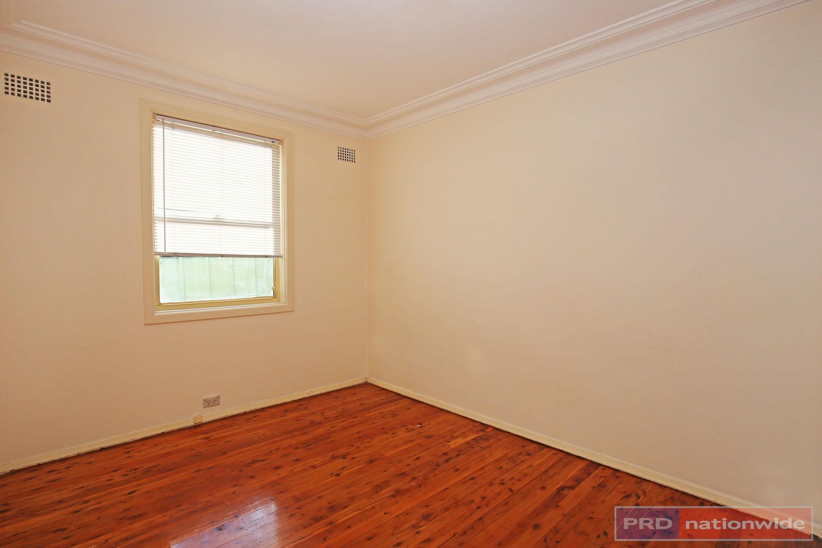 8 Apex Avenue PICNIC POINT 6