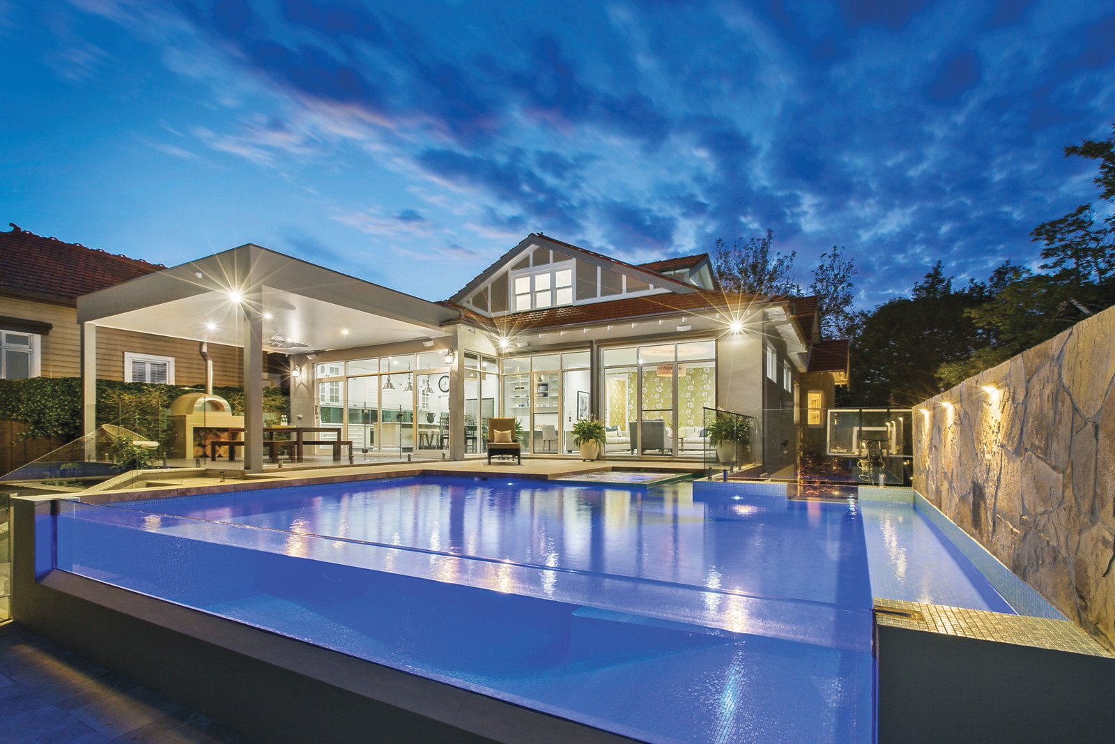 8 Ash Grove, Malvern East, VIC