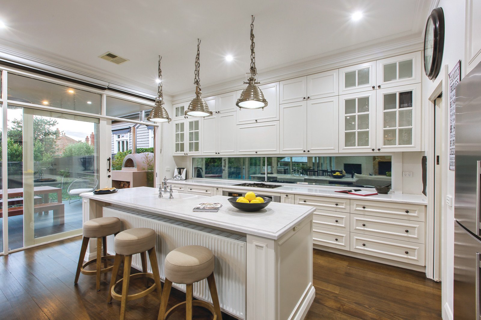 8 Ash Grove, Malvern East, VIC