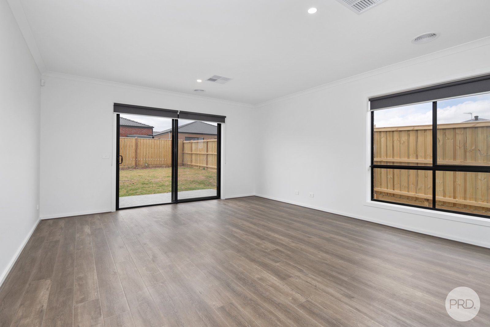 8 Aspen Street WINTER VALLEY 12