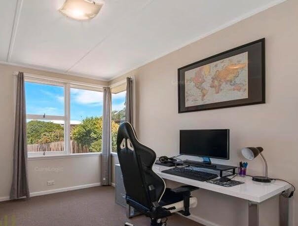 8 Asquith Court CLAREMONT 7