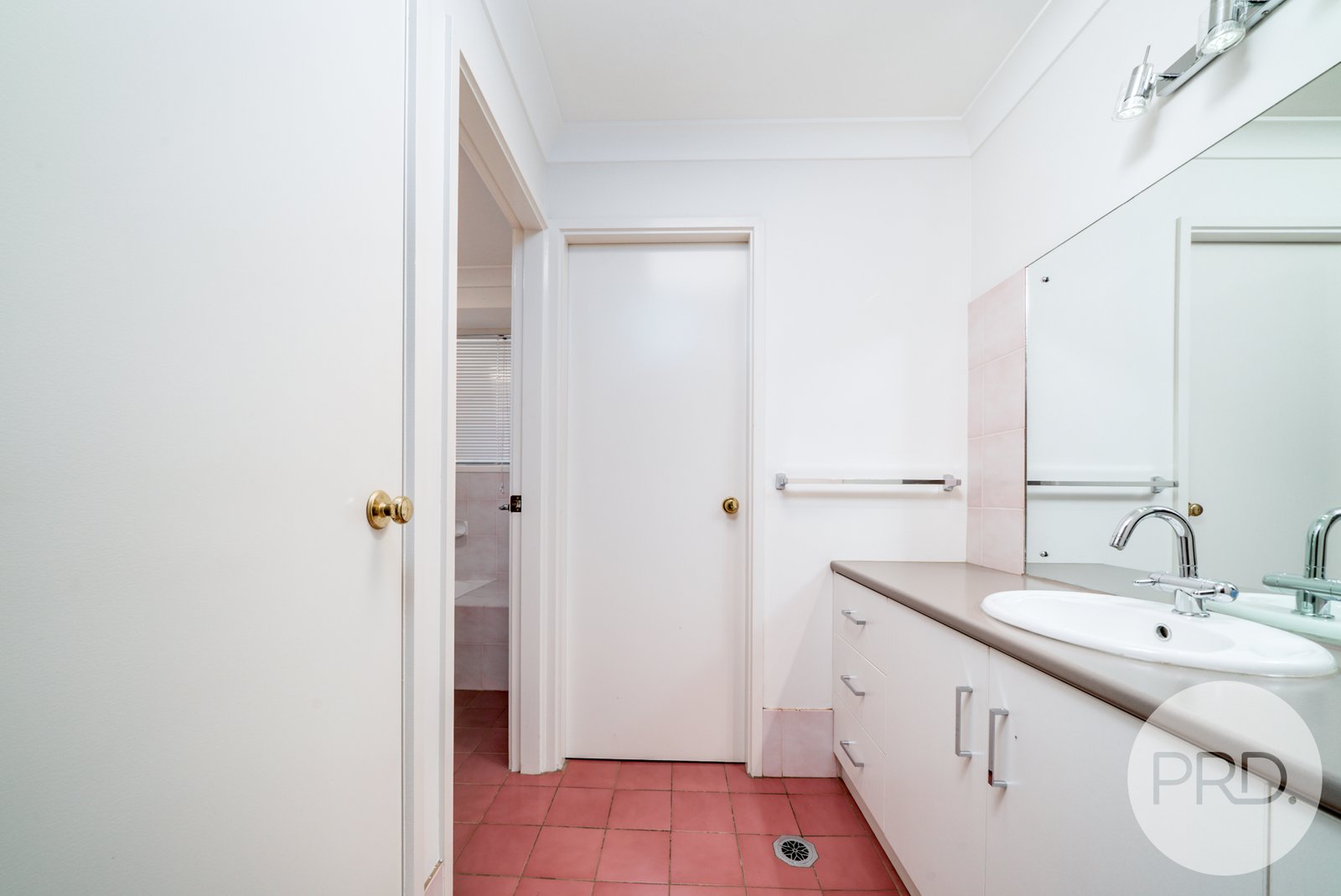 8 Atkins Place ESTELLA 10