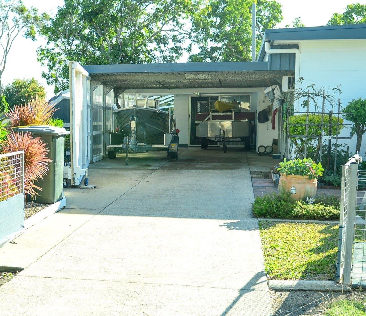 8 Atkinson Street PROSERPINE 11