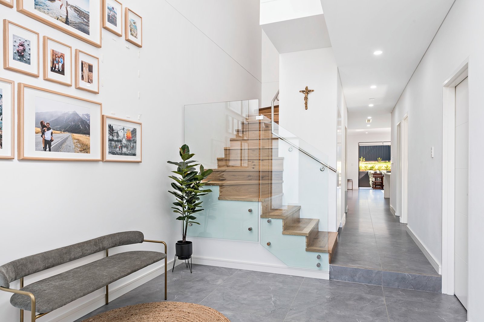 8 Austin Boulevard PICNIC POINT 1