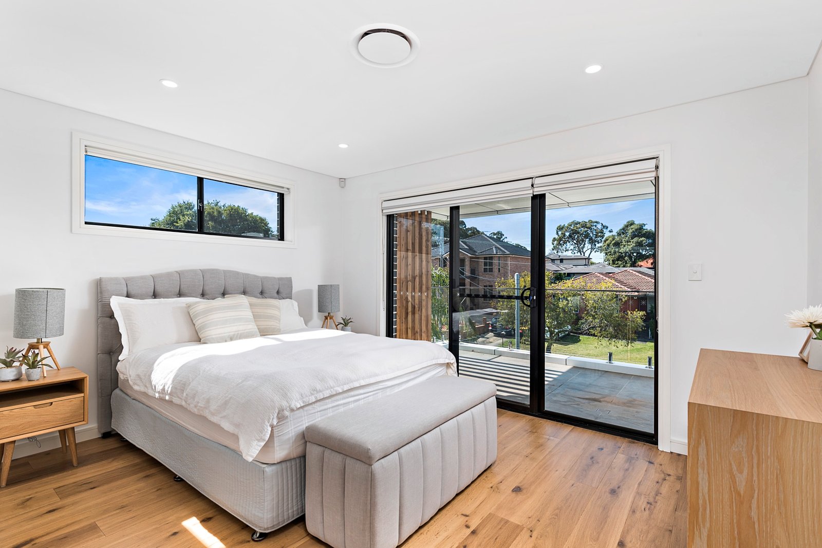 8 Austin Boulevard PICNIC POINT 7