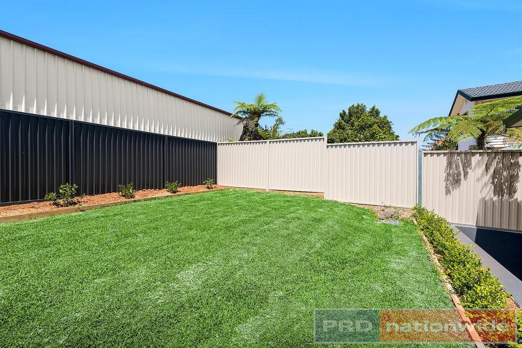 8 Austin Boulevard PICNIC POINT 7