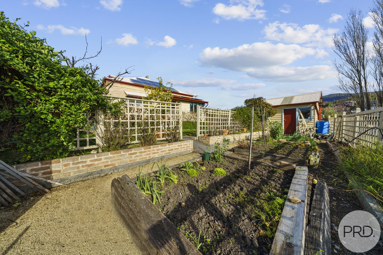 8 Austins Ferry Road AUSTINS FERRY 17