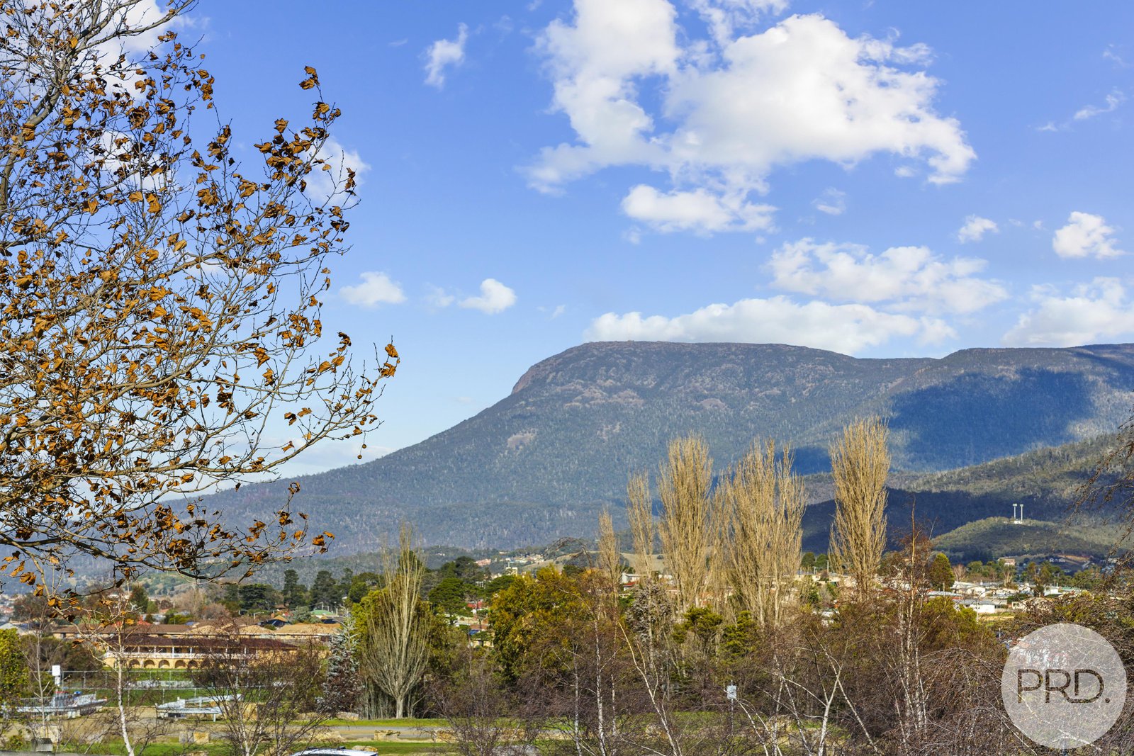 8 Austins Ferry Road AUSTINS FERRY 19