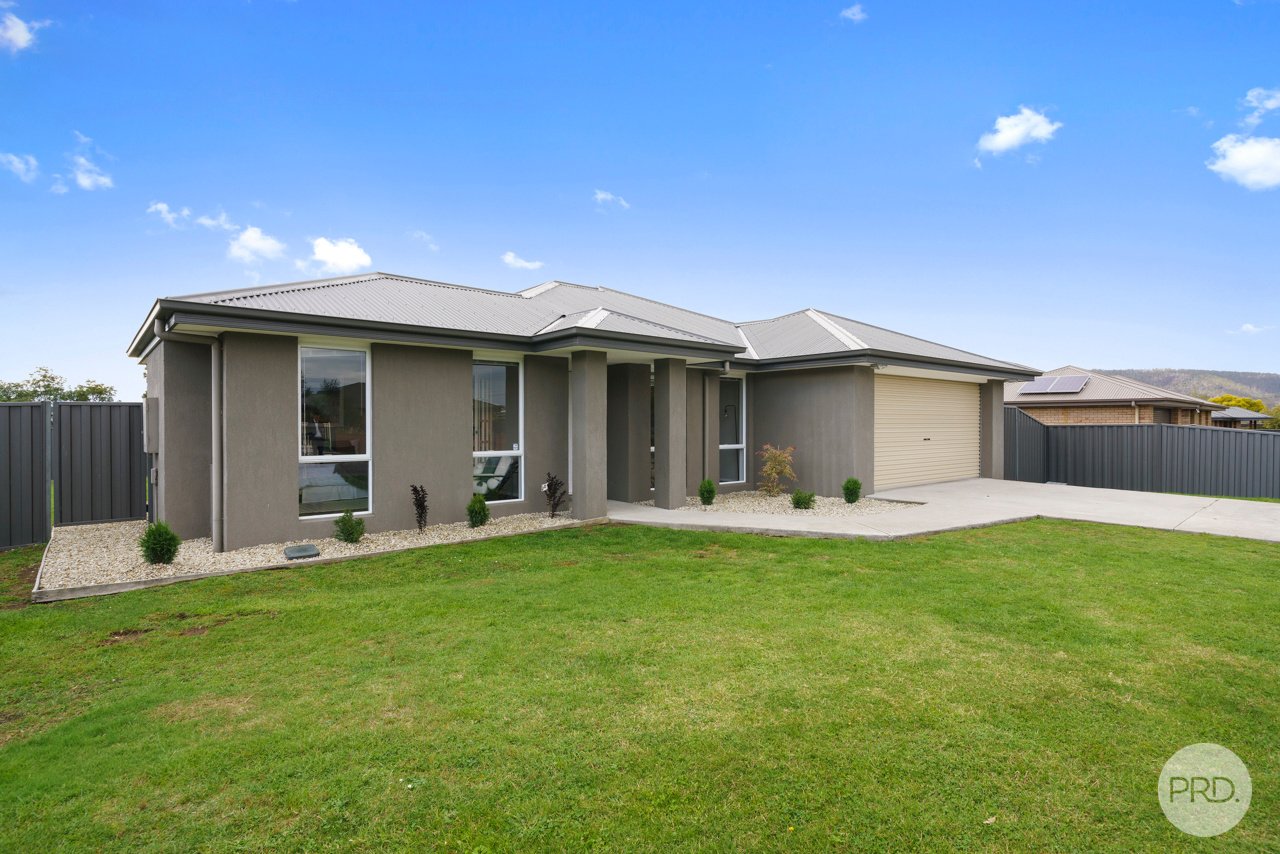 8 Avalon Court MARGATE 3
