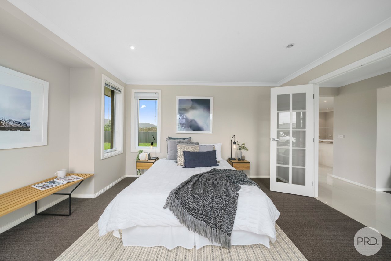 8 Avalon Court MARGATE 17