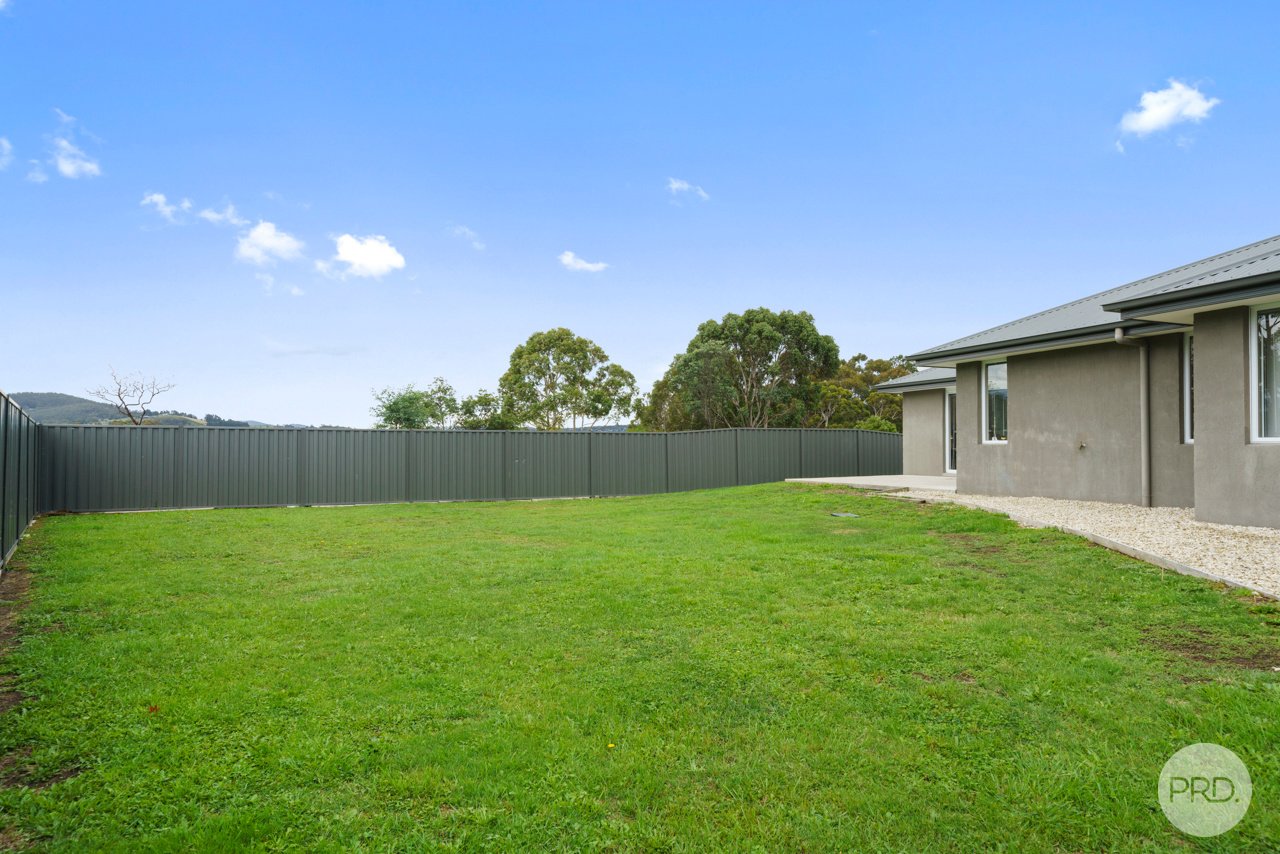 8 Avalon Court MARGATE 24