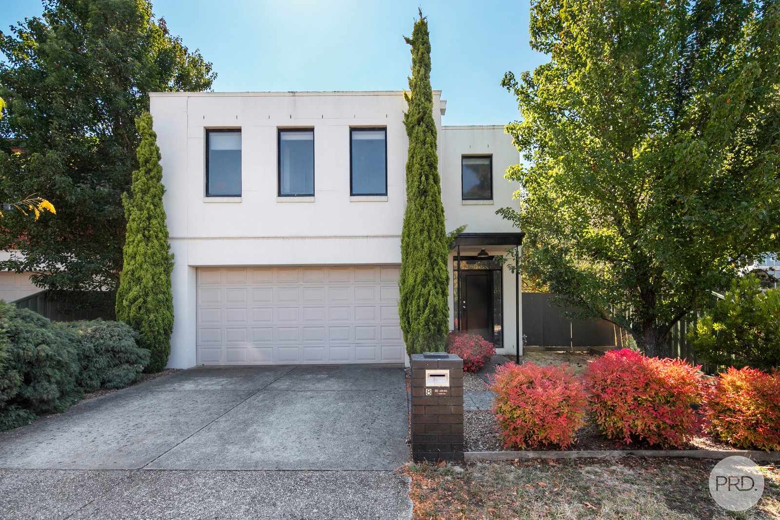 8 Ayrvale Avenue LAKE GARDENS 1