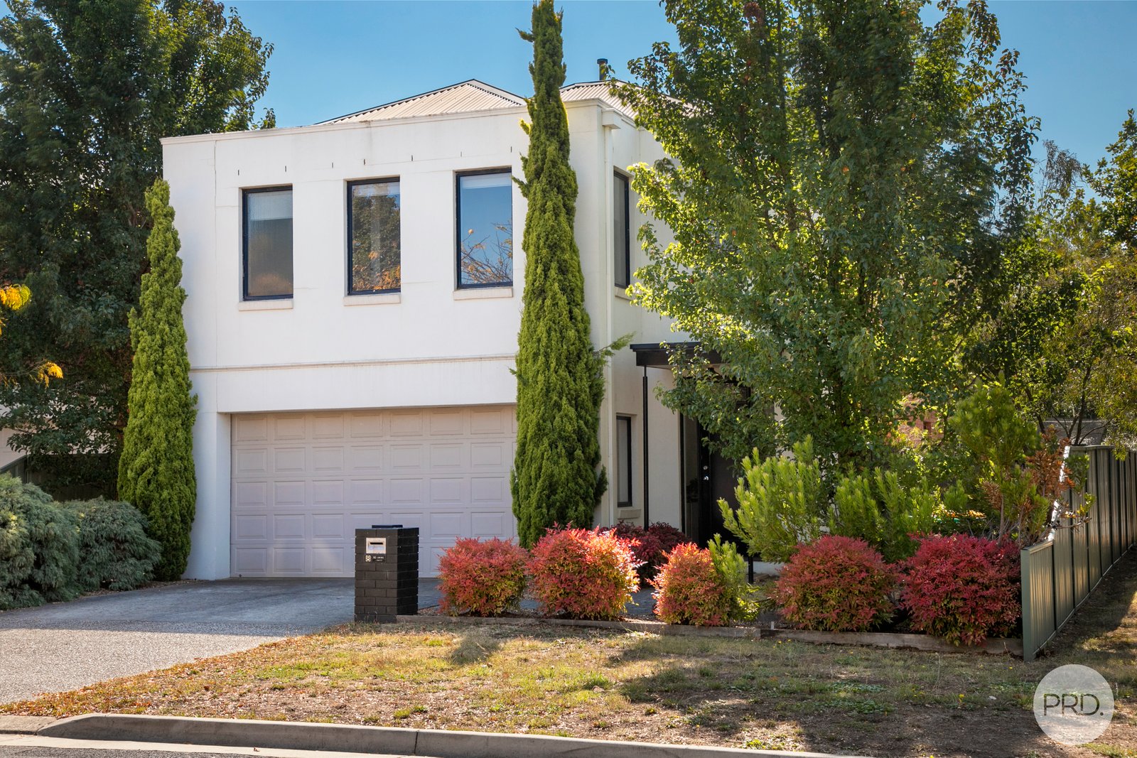 8 Ayrvale Avenue LAKE GARDENS 2